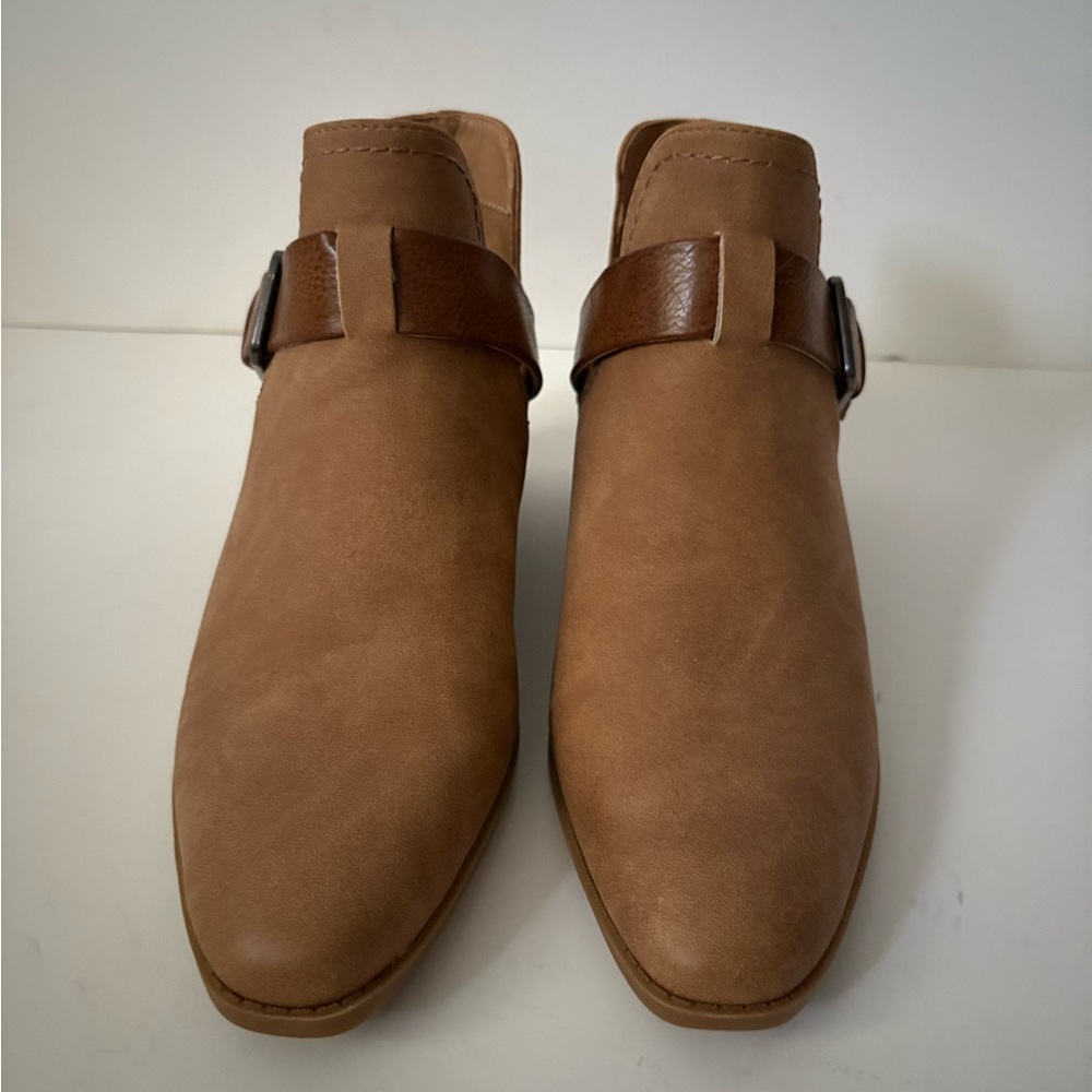 Wonderly Brown/Tan Suede Ankle Booties - Picture 6 of 11